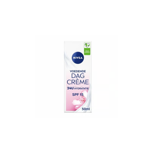 Nivea Essentials Nourishing Day Cream for Dry Skin SPF 15